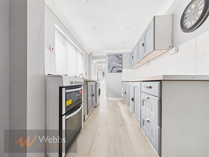3 Bedroom Terraced House For Sale In Blakenall Lane, Walsall, WS3