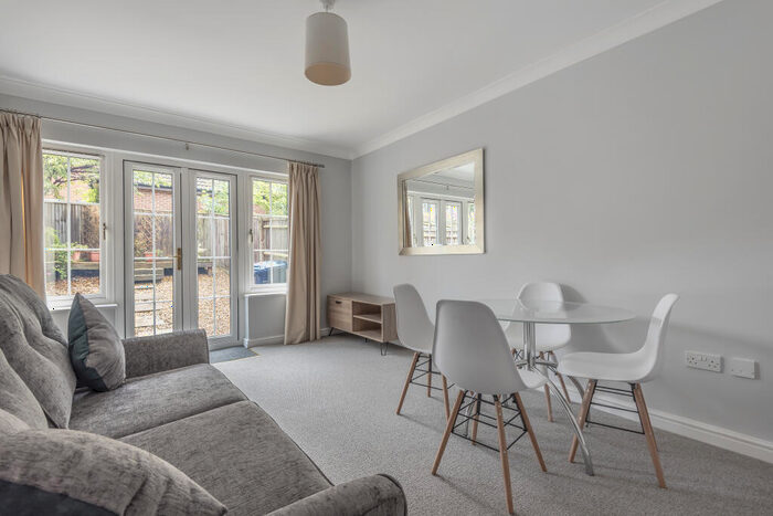 2 Bedroom Terraced House To Rent In Lynn Close, Marston, OX3