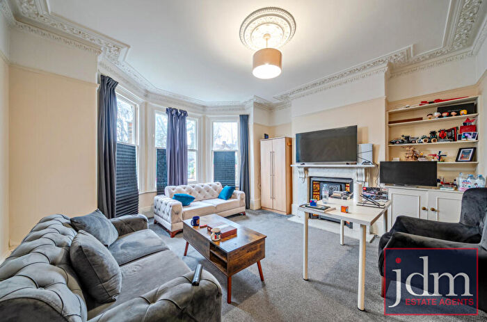 3 Bedroom Terraced House To Rent In Griffin Road, London, SE18