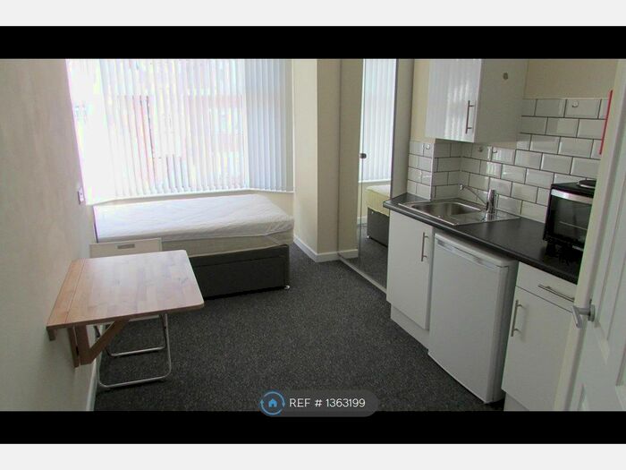Studio To Rent In No Bills/Single Occupancy, Coventry, CV2