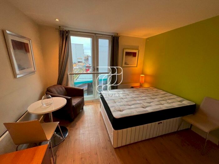 Studio To Rent In Axis Court, SE16