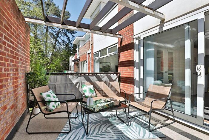 2 Bedroom Flat For Sale In The Avenue, Branksome Park, Poole, Dorset, BH13