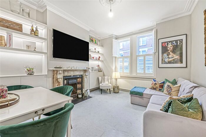 1 Bedroom Flat For Sale In Munster Road, London, SW6
