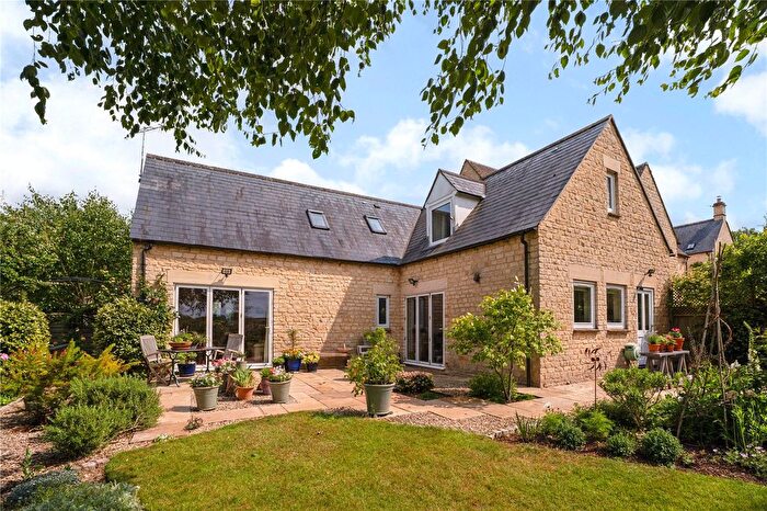 4 Bedroom Terraced House For Sale In The Paddocks, Bourton-On-The-Water, Cheltenham, Gloucestershire, GL54