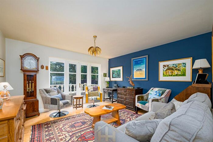 4 Bedroom Detached House For Sale In Auchterhouse, DD3