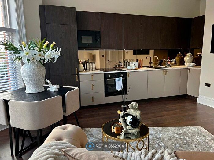 1 Bedroom Flat To Rent In Croxteth Road, Liverpool, L8