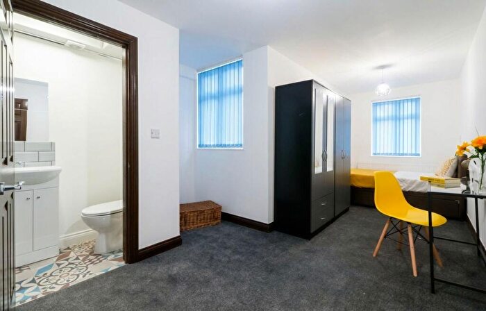 1 Bedroom Terraced House To Rent In Bolingbroke Road, Coventry, CV3