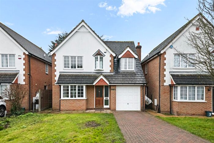 5 Bedroom Detached House For Sale In Clifford Gardens, Hayes, UB3
