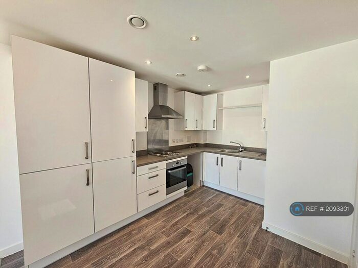 1 Bedroom Flat To Rent In Austen House, Guildford, GU1