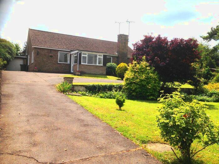 3 Bedroom Bungalow To Rent In Station Road, Corby Glen, Grantham, NG33