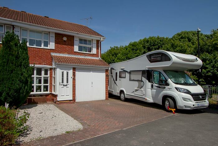 3 Bedroom Semi-Detached House To Rent In Leven Way, Walsgrave On Sowe, Coventry, CV2