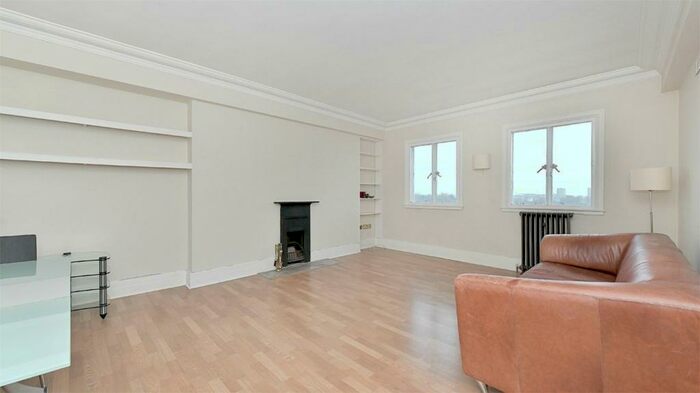 1 Bedroom Apartment To Rent In Chiltern Court, Baker Street, Marylebone, London, NW1