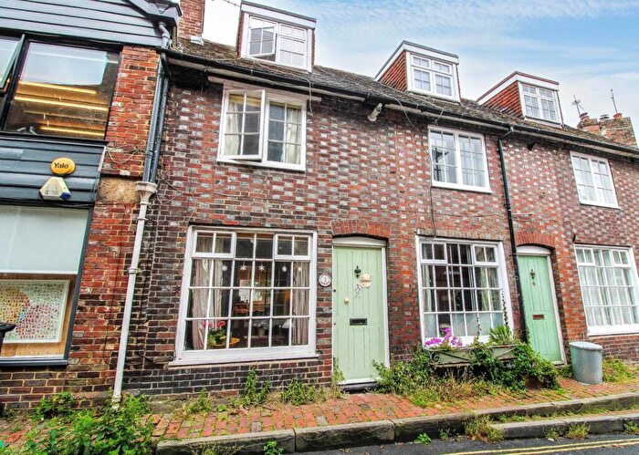 2 Bedroom Cottage For Sale In Mount Place, Lewes, BN7