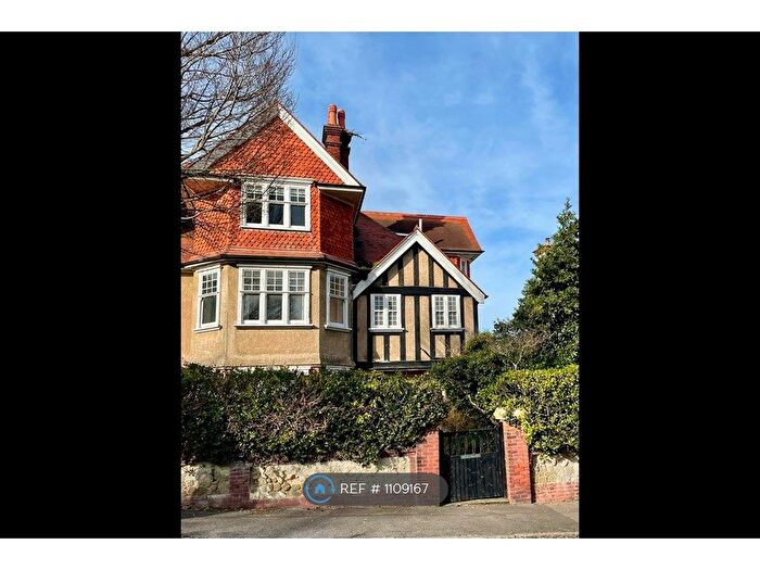 3 Bedroom Flat To Rent In Dittons Grange, Eastbourne, BN21