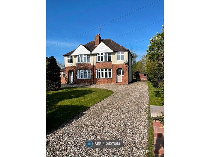 3 Bedroom Semi-Detached House To Rent In Weston Road, Honeybourne, Evesham, WR11