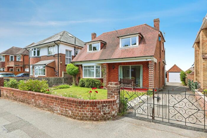 3 Bedroom Bungalow For Sale In Talbot Drive, Talbot Heath, Poole, Dorset, BH12