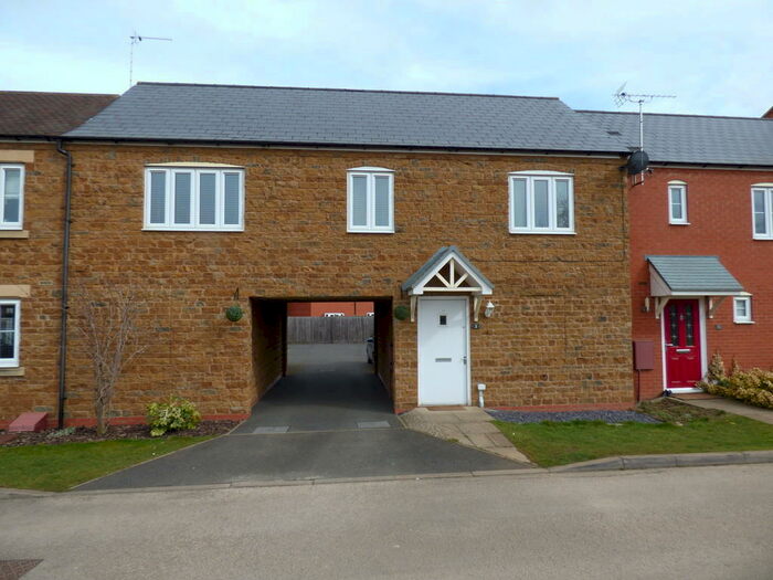 2 Bedroom Apartment To Rent In Bloxham, OX15
