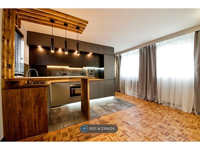 1 Bedroom Flat To Rent In Cygnet House, London, NW6