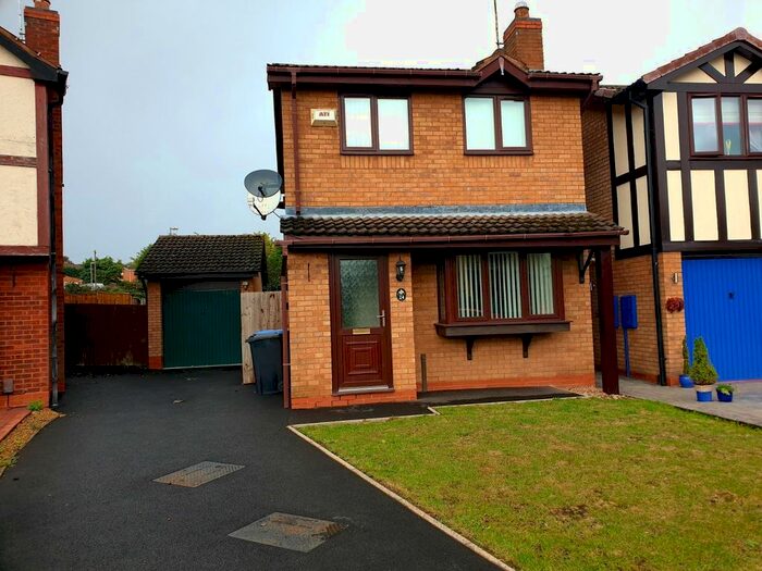 3 Bedroom Detached House To Rent In Wordsworth Close, Armitage, Rugeley WS15