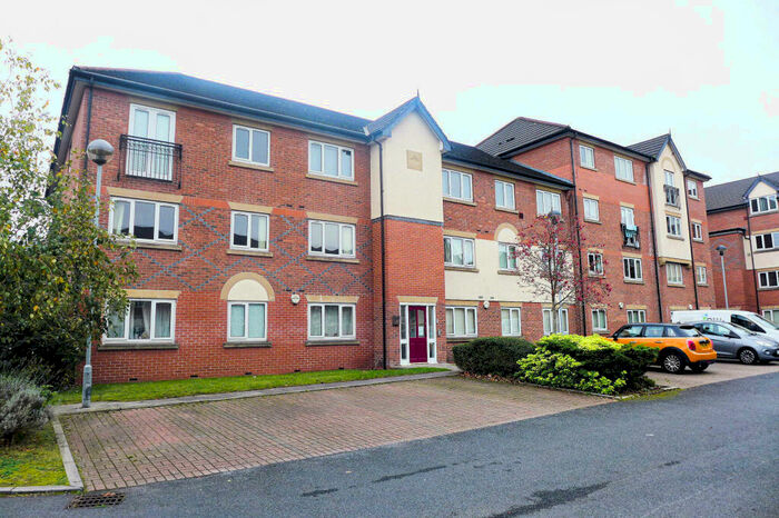 2 Bedroom Flat To Rent In Victoria Lane Whitefield, Manchester, Greater Manchester, M45