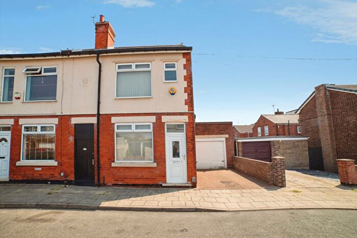 2 Bedroom Semi-Detached House For Sale In Bath Street, Sutton-In-Ashfield, Nottinghamshire, NG17