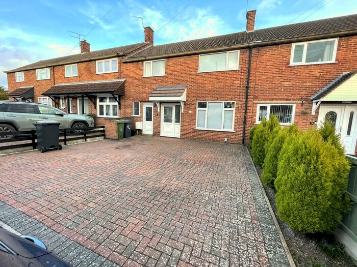 3 Bedroom Terraced House To Rent In Dorlecote Place, Nuneaton, CV10