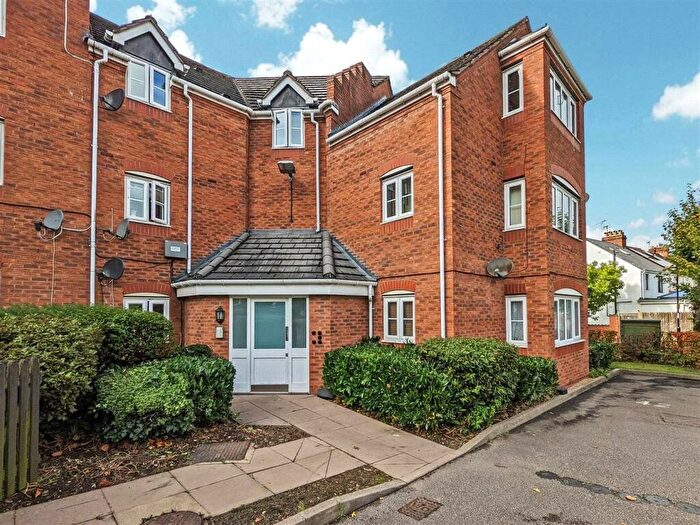 2 Bedroom Detached House For Sale In Siddeley Avenue, Coventry, West Midlands, CV3