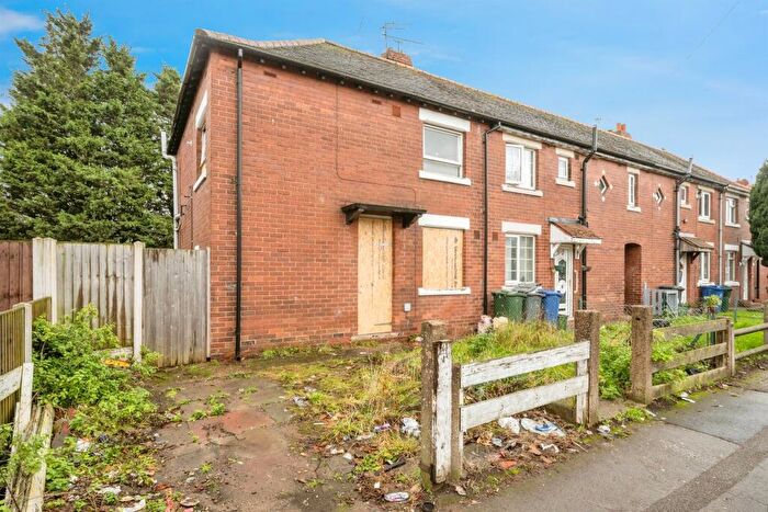 2 Bedroom End Of Terrace House For Sale In Rufford Road, Belle Vue, Doncaster, DN4