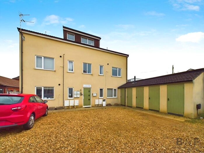 1 Bedroom Flat For Sale In Wathen Street, Staple Hill, BS16