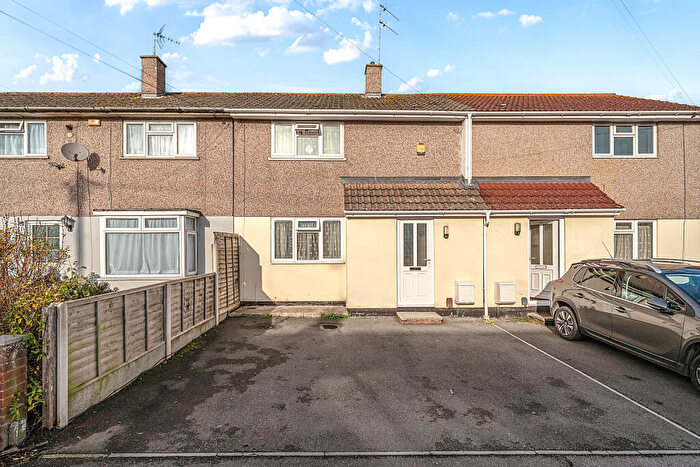 5 Bedroom Terraced House For Sale In Purley Avenue, Park South, Swindon, SN3