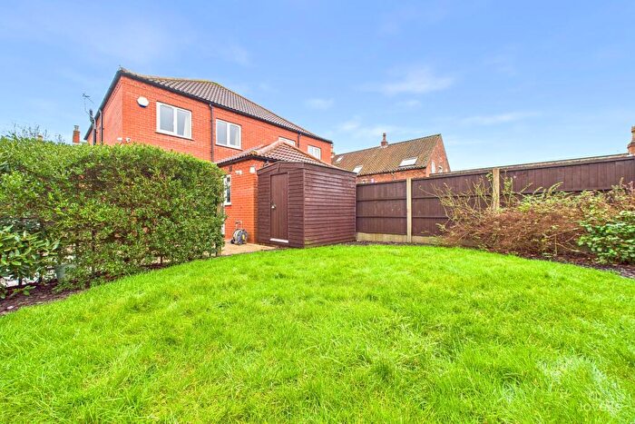 3 Bedroom Semi-Detached House For Sale In The Square, Goxhill, North Lincolnshire, DN19