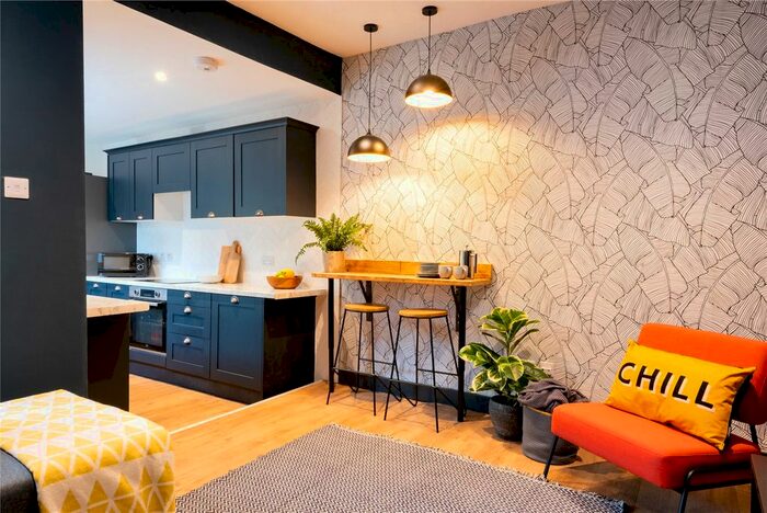 5 Bedroom Link Detached House To Rent In Cambridge Road, Southampton, Hampshire SO14