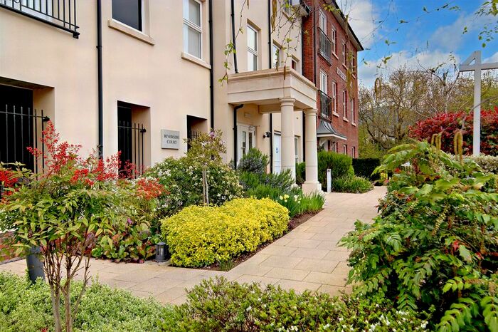 1 Bedroom Flat For Sale In Riverside Court, Abergavenny, Monmouthshire, NP7