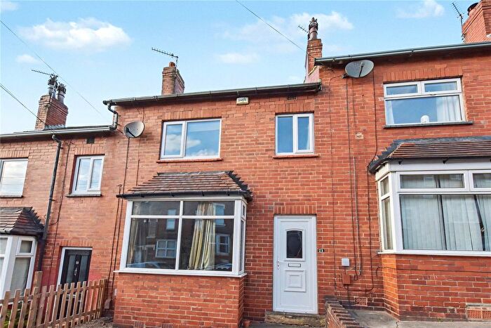 3 Bedroom Terraced House For Sale In Norman Mount, Leeds, West Yorkshire, LS5