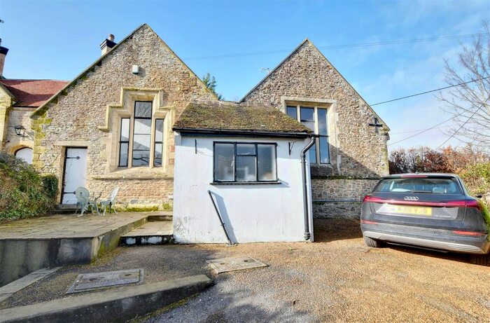 4 Bedroom Semi-Detached House For Sale In Workhouse Lane, Icklesham, Winchelsea, TN36