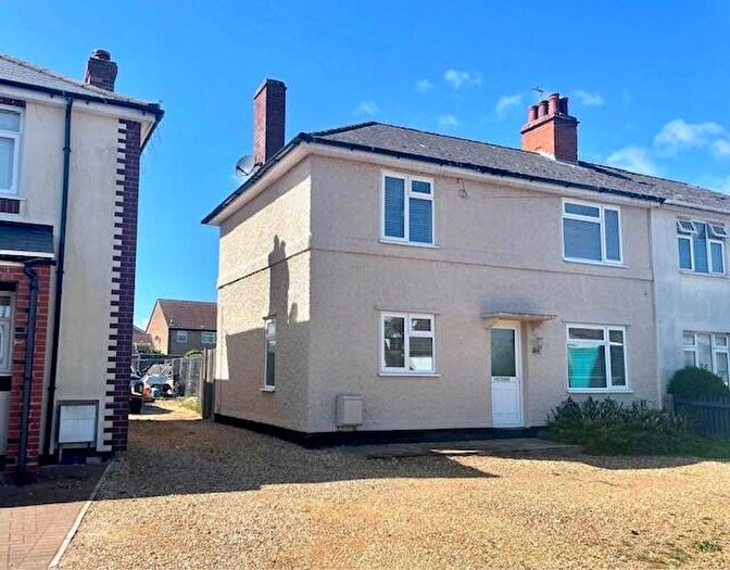 3 Bedroom House To Rent In Peterborough Road, Farcet, PE7