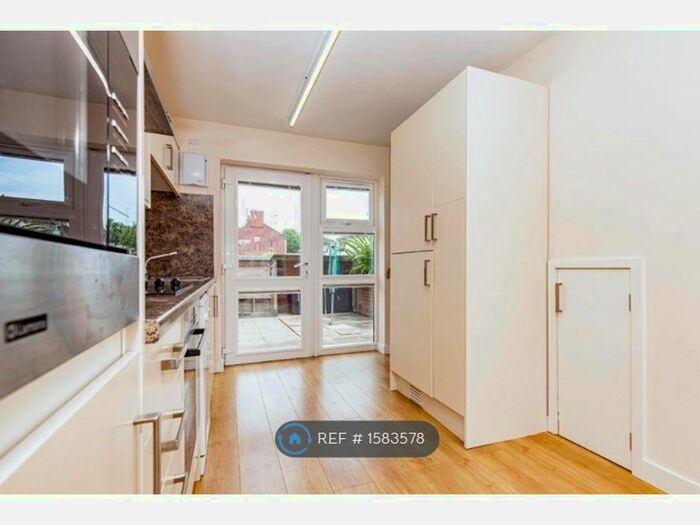 2 Bedroom Terraced House To Rent In Charter Way, Wallingford, OX10