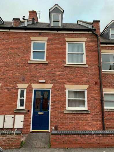 6 Bedroom Terraced House To Rent In Gordon Street, Leamington Spa, CV31