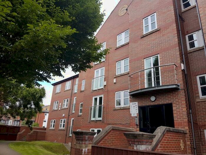 2 Bedroom Apartment To Rent In Kensington Terrace, Hyde Park, Leeds, LS6