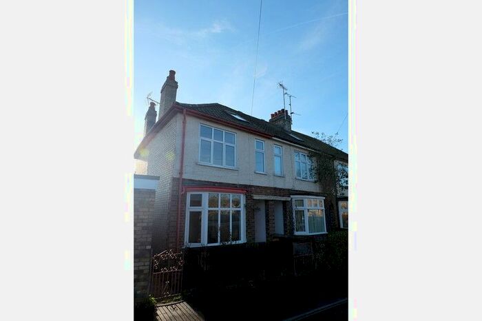 3 Bedroom End Of Terrace House To Rent In Water Street, Chesterton, Cambridge, CB4