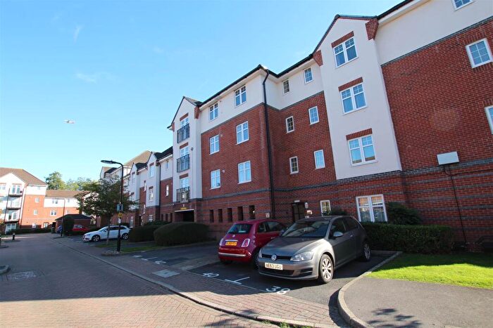 2 Bedroom Duplex For Sale In Loveridge Way, Eastleigh, SO50
