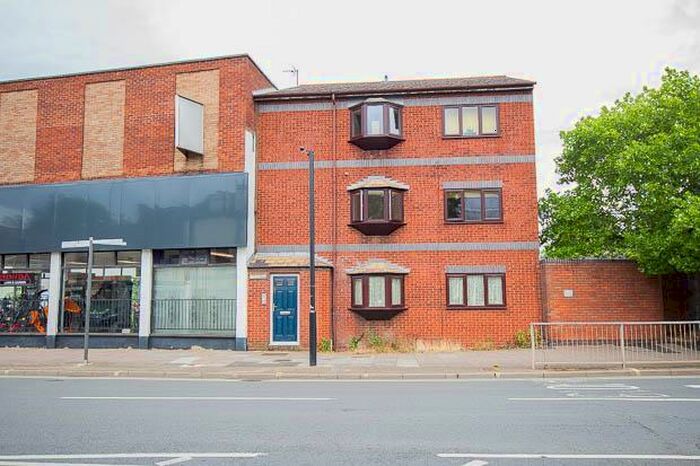 1 Bedroom Flat To Rent In Churh Hill Court, - High Street, Cheltenham, GL50