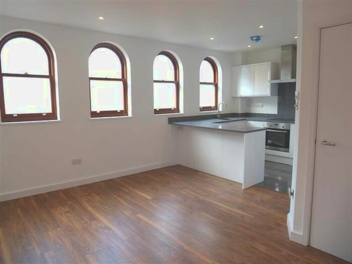 1 Bedroom Flat To Rent In Akeman Street, Tring HP23