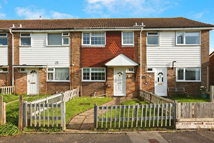 3 Bedroom Terraced House For Sale In Gregson Avenue, Gosport, PO13