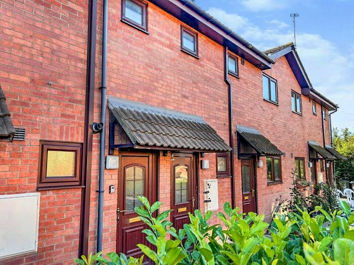 1 Bedroom Flat To Rent In Langley Tarn, North Shields, NE29