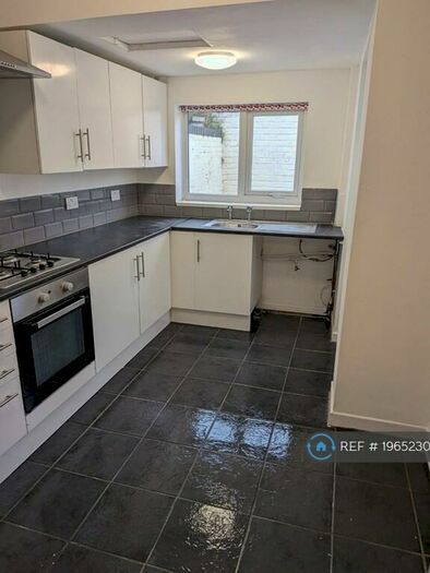 4 Bedroom Terraced House To Rent In Birkenhead Road, Wallasey, CH44