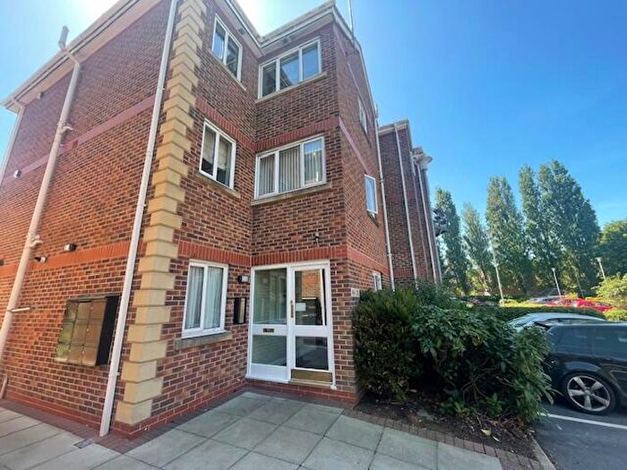 2 Bedroom Property To Rent In Aigburth House, L17