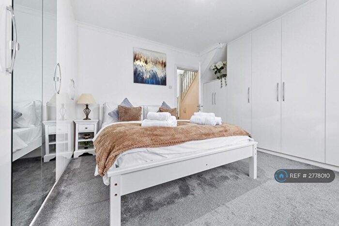 4 Bedroom Terraced House To Rent In Albion Terrace, London, E4