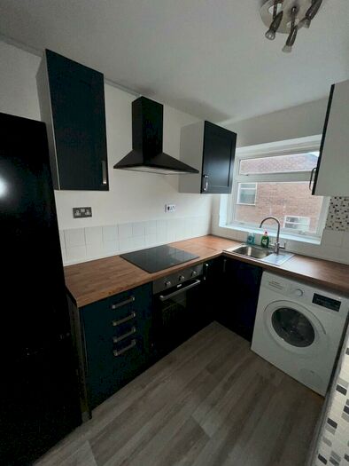 2 Bedroom Apartment To Rent In Loughborough Road, West Bridgford, NG2