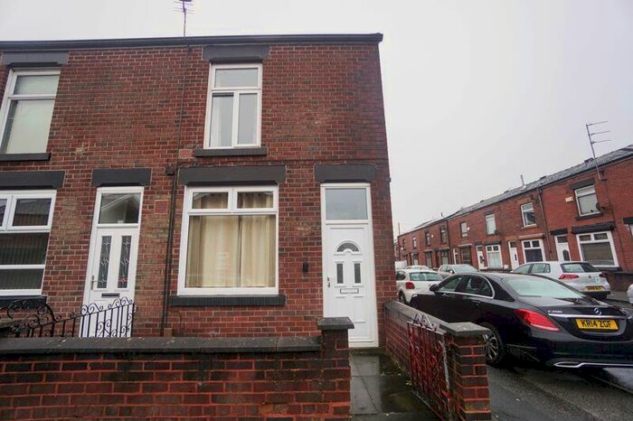 2 Bedroom End Of Terrace House To Rent In Pendlebury Street, Astley Bridge, BL1